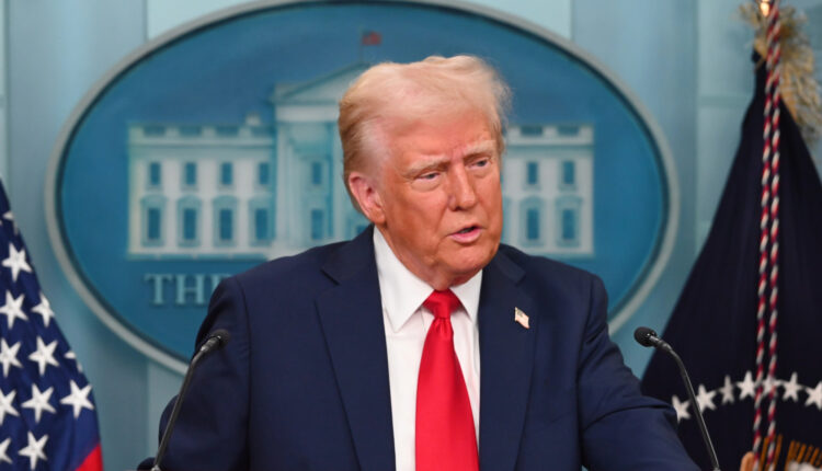 Usa-Venezuela, Trump valuta tutte le opzioni: “Maduro? Probabilmente parlerò con lui, ma non escludo alcuna opzione”.