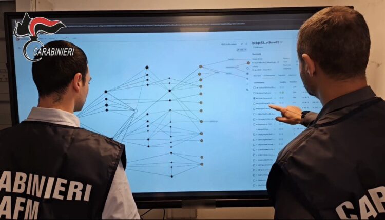 Roma, spaccio di droga su Telegram e Instagram: tre arresti dei Carabinieri, pagamenti in criptovalute e consegne tramite corrieri