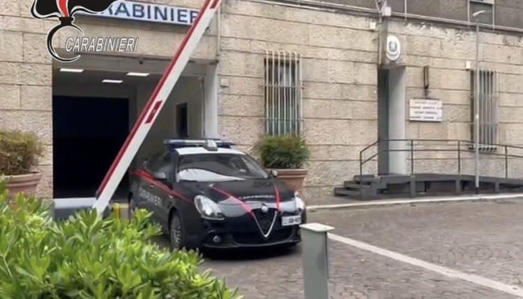 Roma, spaccio di droga su Telegram e Instagram: tre arresti dei Carabinieri, pagamenti in criptovalute e consegne tramite corrieri