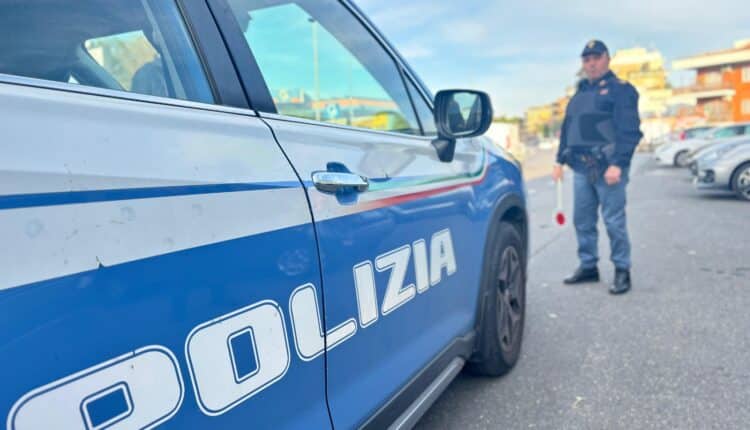 Roma, maxi operazione della Polizia di Stato: controlli a tappeto dal centro alle periferie. Arrestati 12 pusher e sanzioni per 10mila euro