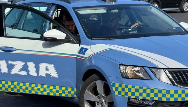 Roma, maxi operazione della Polizia di Stato: controlli a tappeto dal centro alle periferie. Arrestati 12 pusher e sanzioni per 10mila euro