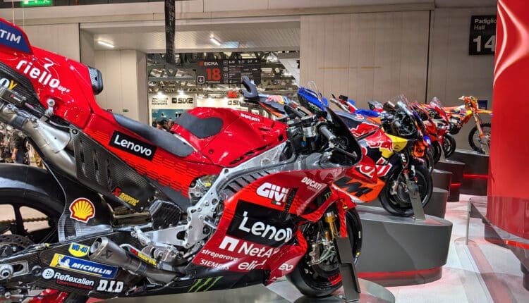 EICMA 2025: a Milano il salone delle due ruote torna con oltre 730 espositori e un +20% di biglietti venduti.