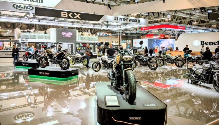 EICMA 2025: a Milano il salone delle due ruote torna con oltre 730 espositori e un +20% di biglietti venduti.