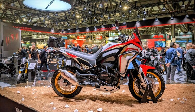 EICMA 2025: a Milano il salone delle due ruote torna con oltre 730 espositori e un +20% di biglietti venduti.