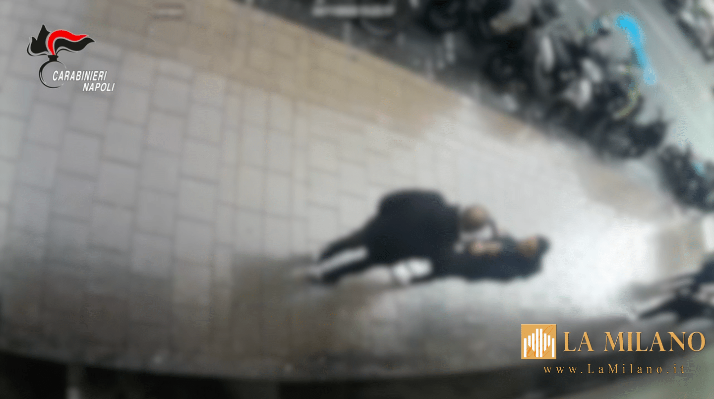 Napoli, arrestato 55enne per stalking: minacce registrate in video e audio incastrano il persecutore