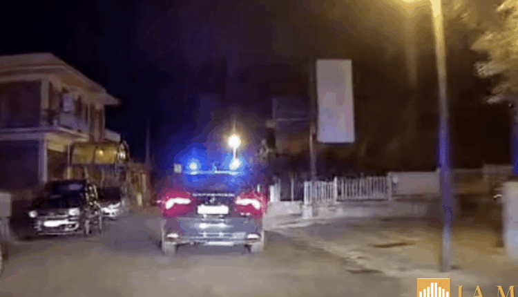 Sezze: rapina in bar e fuga finita contro guardrail, due arresti.