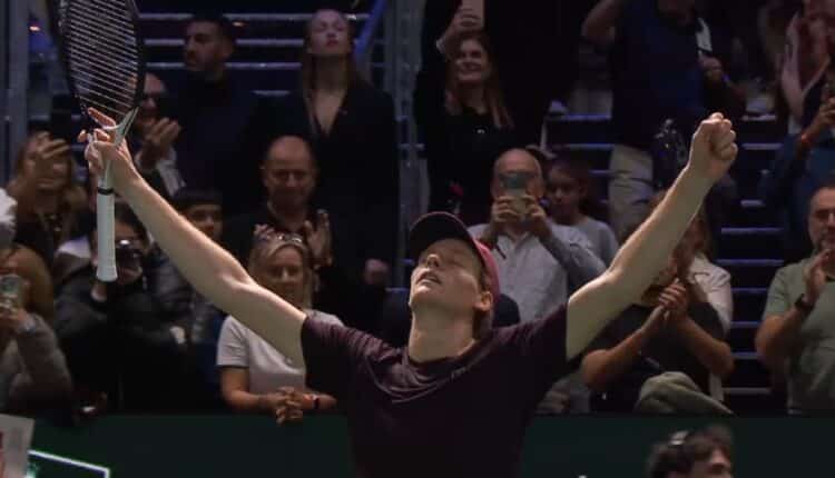 Sinner trionfa per la prima volta al Master 1000 di Parigi e torna al primo posto nel Ranking Atp