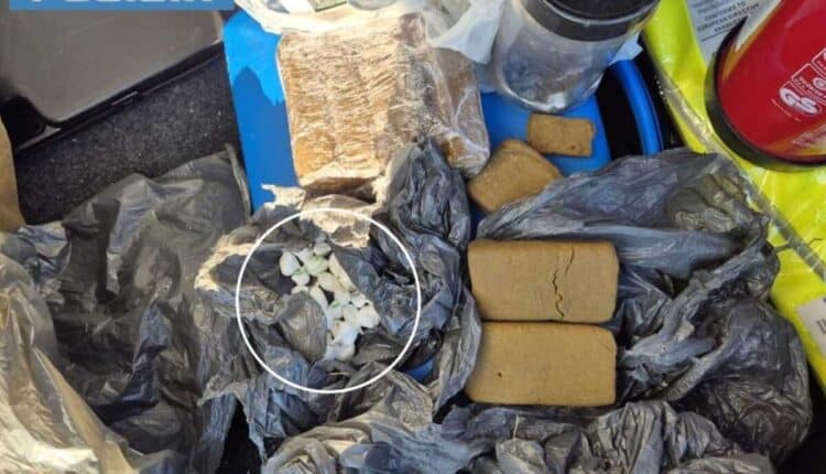 Blitz antidroga della Polizia a Udine: arrestati 2 soggetti e sequestrati oltre 2 chili di hashish e cocaina