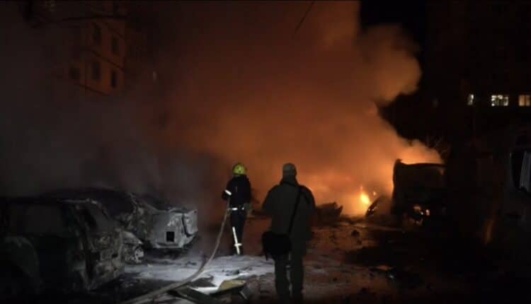 Notte di fuoco in Ucraina: 470 droni e 48 missili devastano Ternopil e Kharkiv. Emerge il piano segreto USA-Russia per la pace.