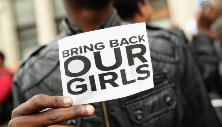 Assalto ad un collegio femminile in Nigeria: venticinque studentesse rapite nello Stato di Kebbi. Ucciso il vicepreside.