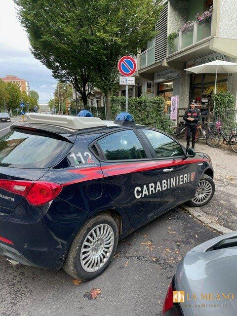 Marmirolo: ubriaco alla guida, il passeggero minaccia i carabinieri.