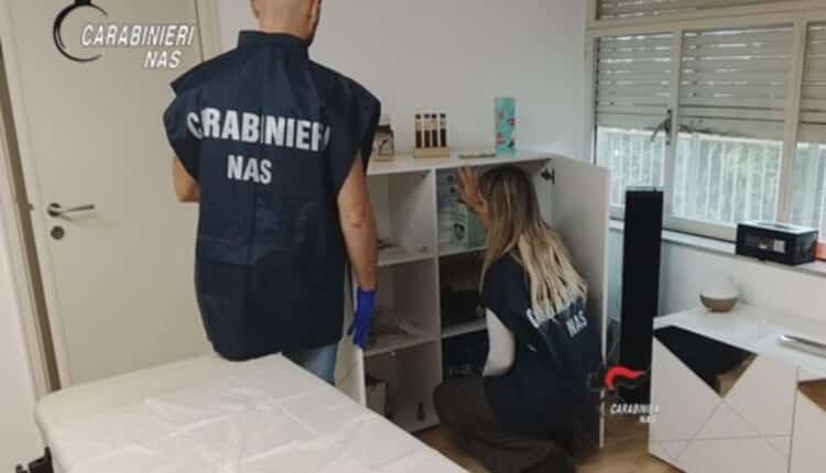 Catania, chiuso centro di medicina estetica abusivo: denunciato studente di medicina, sequestrati farmaci pericolosi