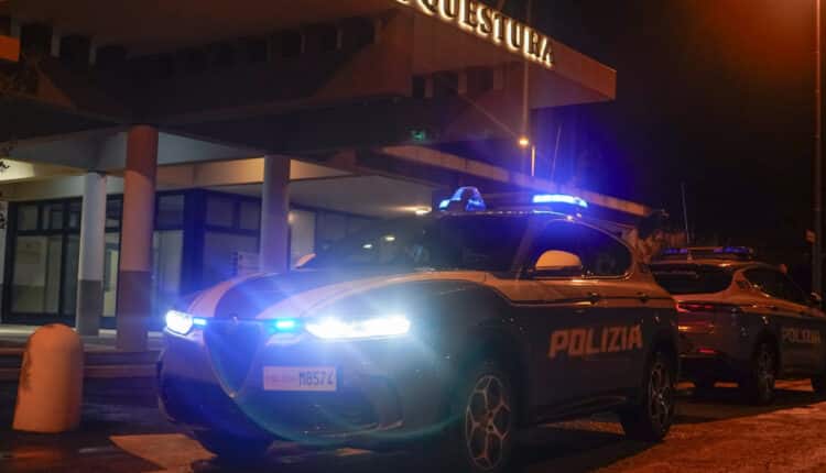 Rimini, la Polizia di Stato arresta 37enne autore seriale di furti nei ristoranti del lungomare