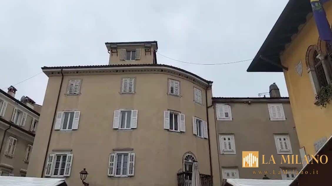 Orrore a Muggia, madre uccide il figlio di 9 anni. Il sindaco: “Una tragedia che devasta la comunità”.