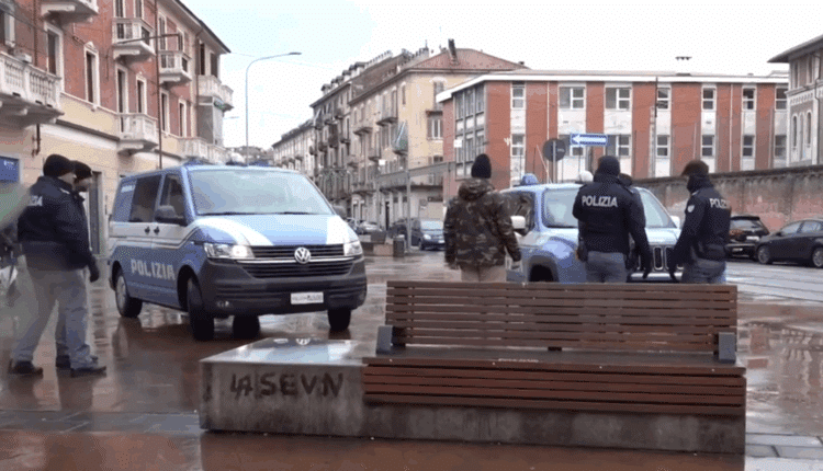 Torino: spaccate nella notte, 6 arresti della Polizia di Stato.