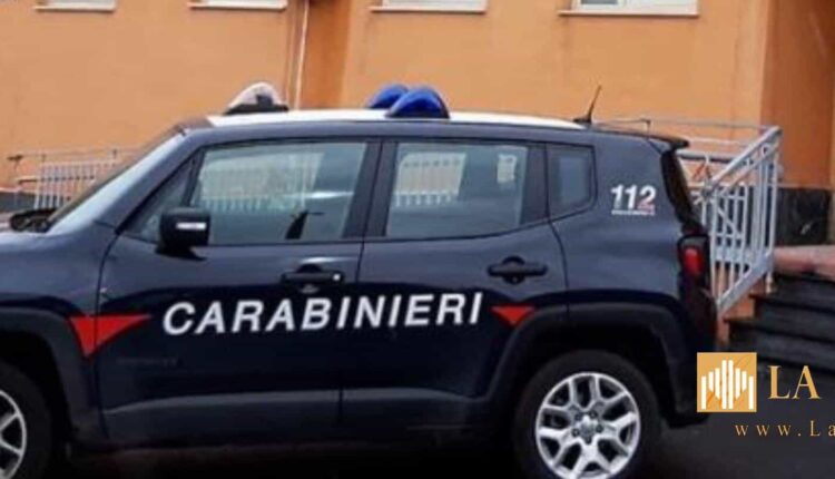 Adrano: denunciati due giovani sorpresi con pistola a salve.