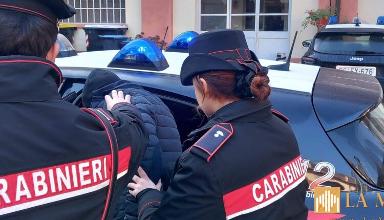 Quattordio: inseguimento ad alta velocità, due arresti.