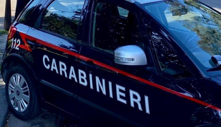 Napoli, evasioni dai domiciliari: 55 arresti e 42 denunce in 4 mesi. Un fenomeno ormai radicato