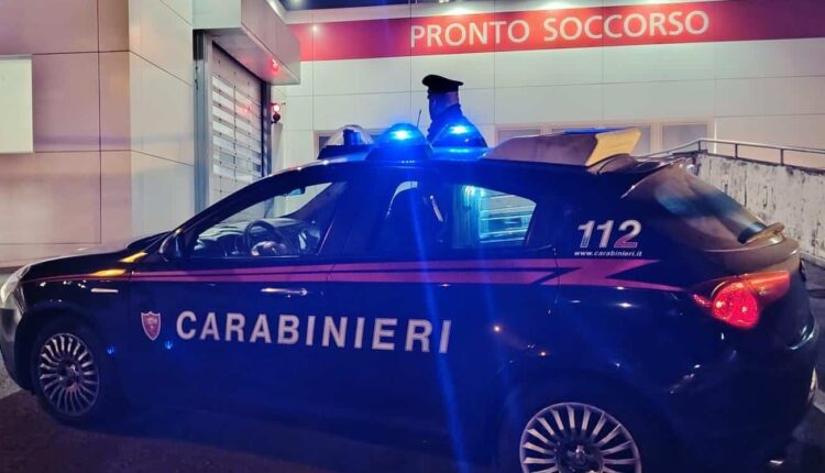 Cesena: aggredisce personale sanitario al Bufalini, arrestata 20enne.