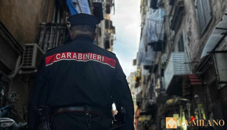 Napoli: operazione anticamorra, 8 arresti e altarino rimosso.