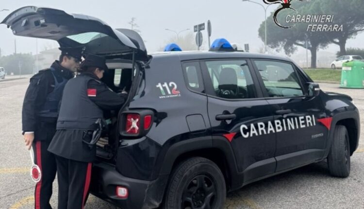 Mesola, 45enne arrestato: revocato l’affidamento in prova dopo nuovi episodi di violenza