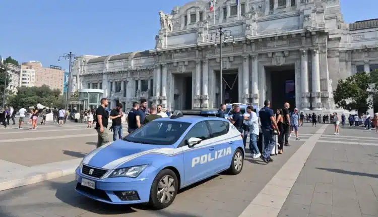 Milano: la Polizia di Stato individua 9 giovani responsabili di due rapine ai danni di minorenni