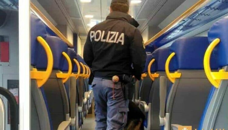 Mantova: oltre mezzo chilo di droga sul treno, arrestato.