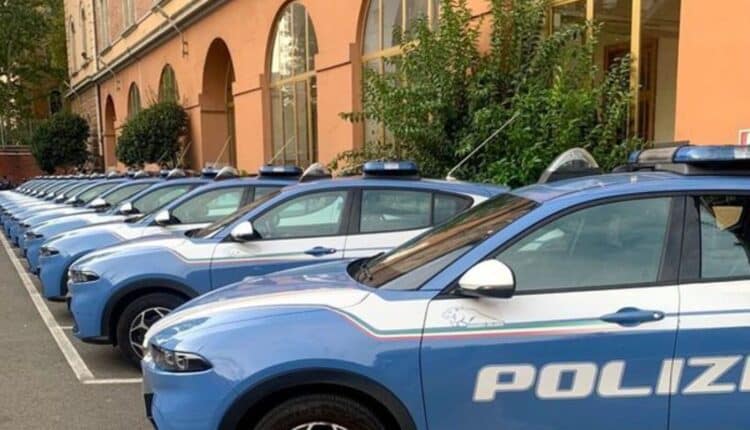 Forlì, immigrazione irregolare: rimpatriato giovane con precedenti per droga