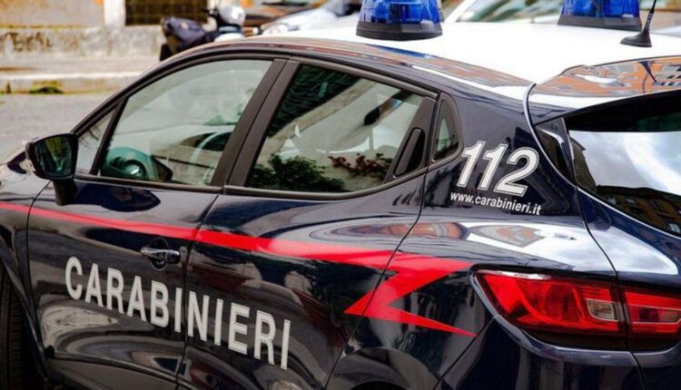 Macomer, 42enne armato di coltello minaccia barista e cliente: arrestato dai Carabinieri