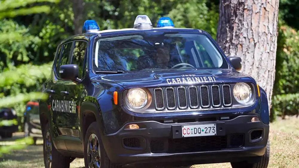 Sabaudia: arrestato dai Carabinieri l’autore degli incendi alle auto della Polizia Municipale e di un privato