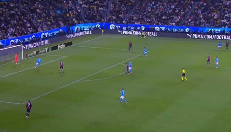 La doppietta di Neres regala la Supercoppa al Napoli, Bologna sconfitto 2-0.