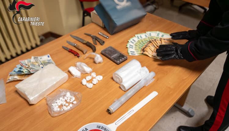 Trieste, smantellata rete di spaccio: 4 arresti e un chilo di cocaina sequestrato