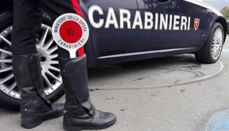 Teramo, espulsi e rimpatri: 2 cittadini accompagnati dai Carabinieri nei CPR