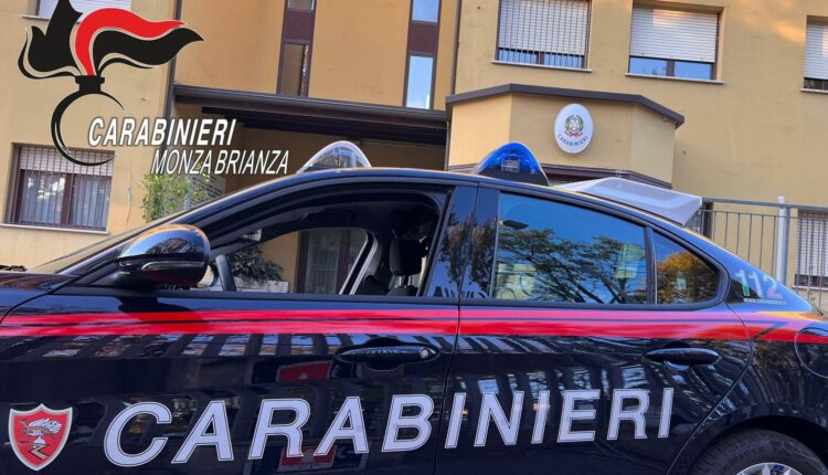 Vimercate: arrestata 22enne per detenzione di droga ai fini di spaccio.