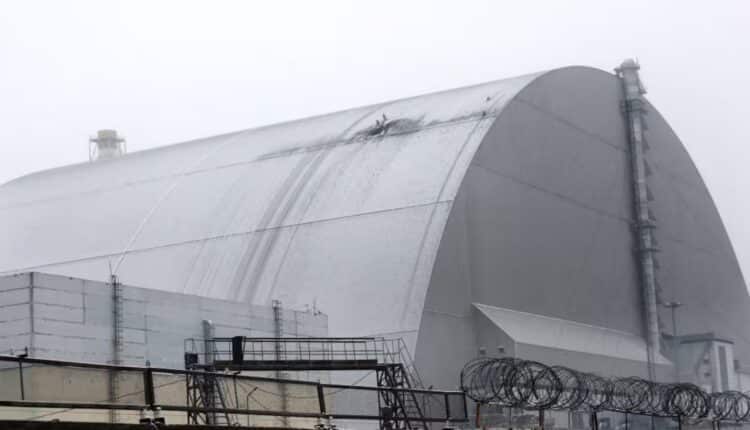 Chernobyl, scudo compromesso: “la cupola non isola più le radiazioni”. L’Aiea avverte: riparazioni urgenti.