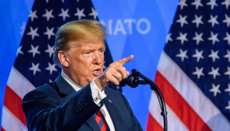 Discorso natalizio alla Nazione, Trump promette un boom economico: “l’America è tornata”.