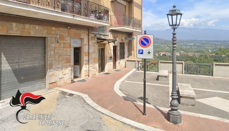 Intervento dei Carabinieri per violenza di genere a Torrice