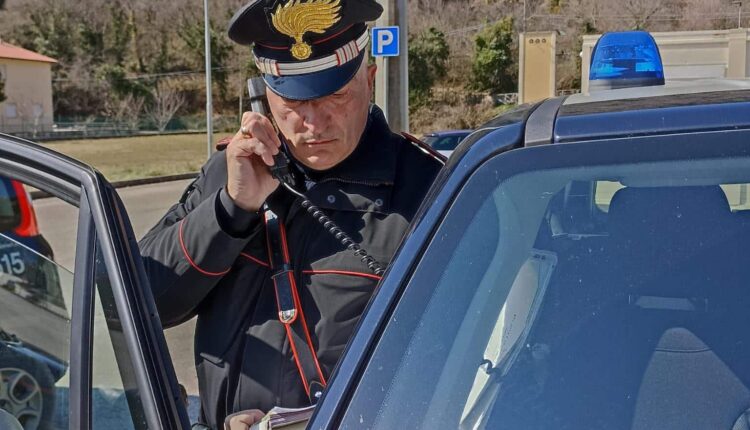 Carabinieri eseguono arresti domiciliari con braccialetto elettronico a Vallo di Nera