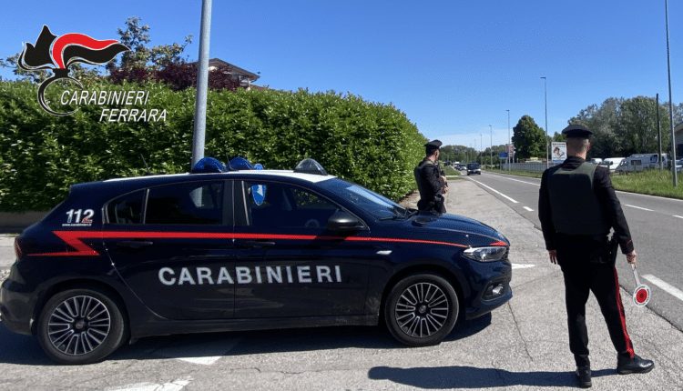 Carabinieri salvano uomo dal gesto estremo a Ferrara