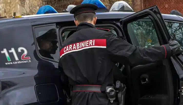Carabinieri in servizio di controllo sull’Isola d’Elba