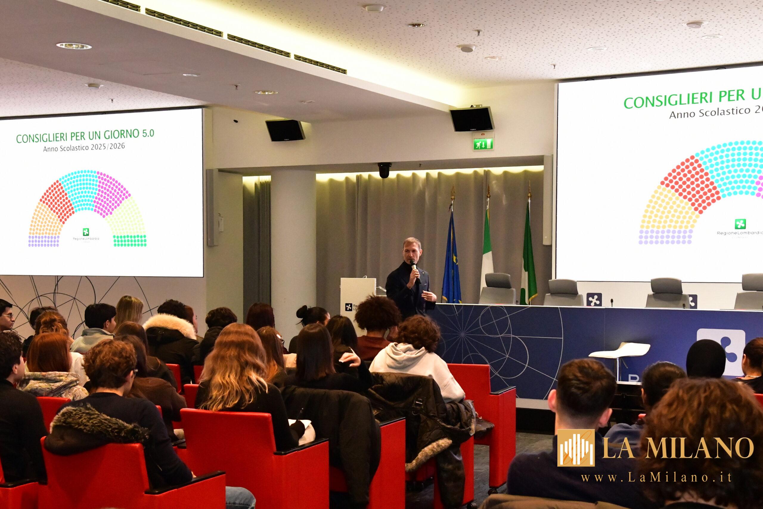 Federico Romani presenta il progetto “Consiglieri per un giorno 5.0” con studenti e scuole lombarde a Palazzo Lombardia