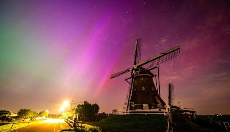 Aurora boreale visibile nel Nord Italia causata da una forte tempesta solare di livello G4