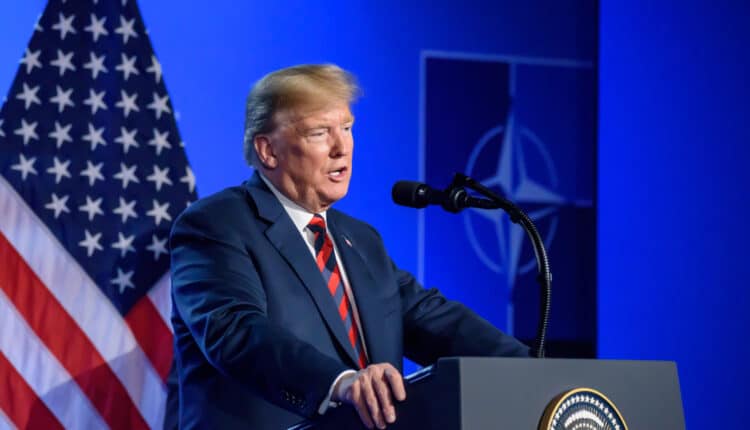 Donald Trump a Davos annuncia un accordo con la Nato sulla Groenlandia e la cancellazione dei dazi contro i Paesi europei coinvolti nell’Artico