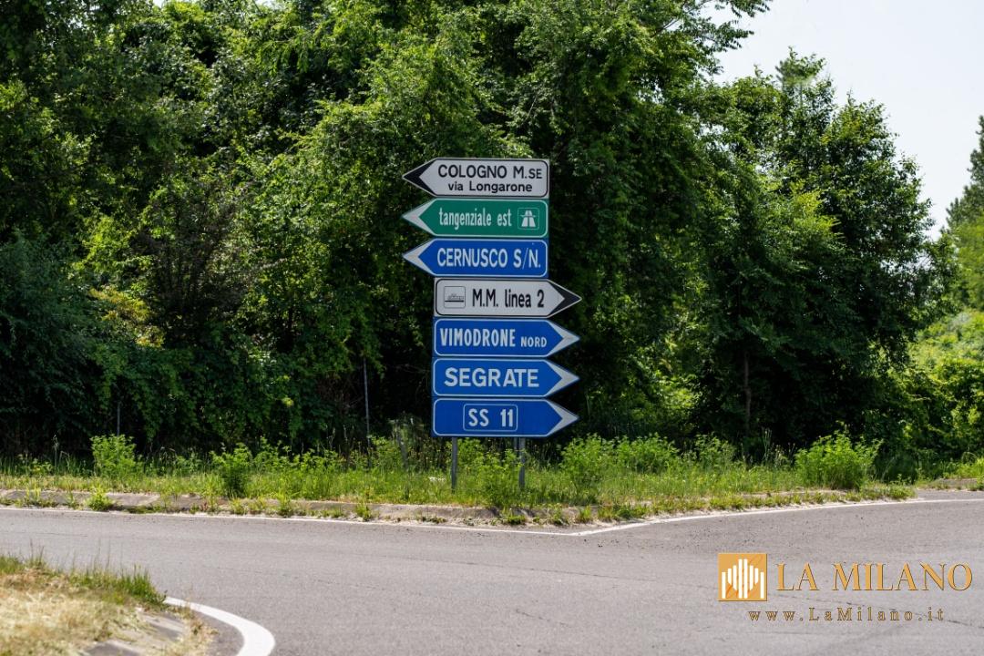 Sopralluogo di Regione Lombardia e Comune di Vimodrone nell’area dell’ex discarica Eca durante i lavori di bonifica