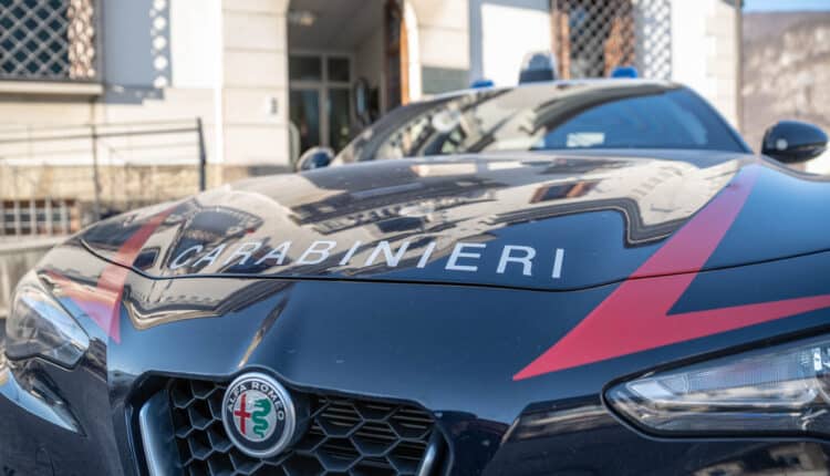 Rapina in centro a Tolmezzo, indagini dei Carabinieri